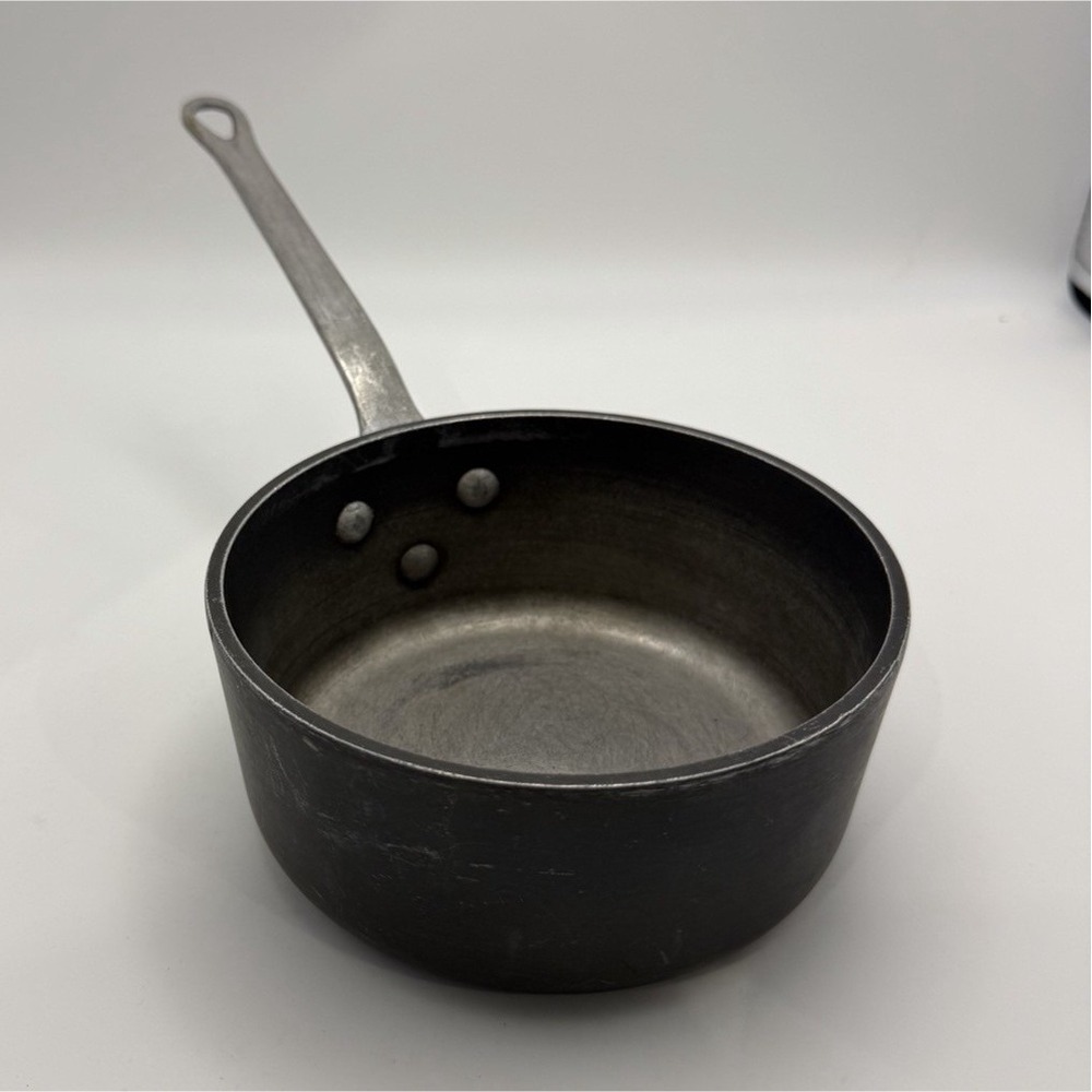 Magnalite 1 Quart Aluminum Saucepan Silver Single Handle Round